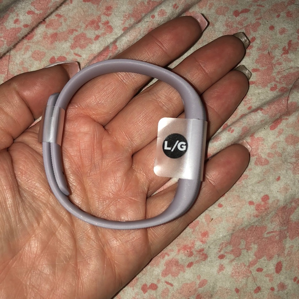 Brand new Large Fitbit flex 2 bands